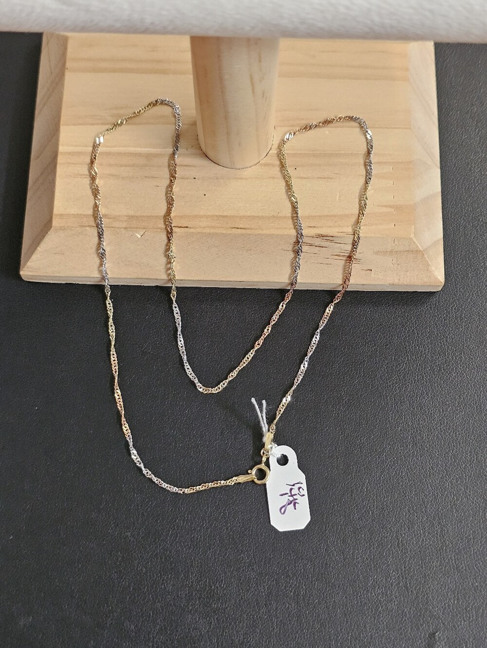 14k Gold Tri Color Necklace 18 Inch